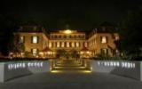 Hotel Deutschland: Schloss Berge In Gelsenkirchen Mit 11 Zimmern Und 4 ...