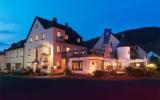 Hotel Deutschland: Galerie Riesling In Trittenheim Mit 11 Zimmern Und 3 ...