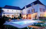 Hotel Frankreich Reiten: 2 Sterne Logis Hostellerie Des Ducs In Duras, 15 ...