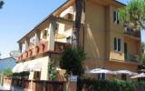 Hotel Marina Di Pietrasanta Internet: 2 Sterne Hotel Villa Barsanti In ...