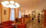 Hotel Wien Wien: 3 Sterne Drei Kronen Hotel City In Vienna Mit 41 Zimmern, Wien ...