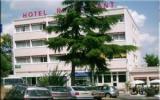 Hotel Orly Ile De France: 2 Sterne Grand Hotel Sénia In Orly, 44 Zimmer, ...