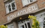 Hotel Belgien Whirlpool: 2 Sterne Bon Accueil In De Haan , 15 Zimmer, ...