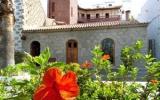 Hotel Canarias Solarium: 2 Sterne Hotel Rural Fonda De La Tea In Tejeda Mit 11 ...