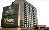 Hotel Kanada: 4 Sterne Sandman Signature Hotel Toronto Airport In Toronto ...