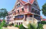 Hotel Frankreich: 3 Sterne Hôtel Le Dauphin In Arcachon Mit 50 Zimmern, ...