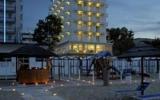 Hotel Italien Whirlpool: Hotel Fedora Riccione Mit 54 Zimmern Und 3 Sternen, ...