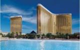 Hotel Las Vegas Nevada Sauna: 4 Sterne Mandalay Bay In Las Vegas (Nevada) Mit ...