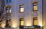 Hotel Deutschland Golf: Hotel Astoria In Düsseldorf Mit 26 Zimmern Und 3 ...