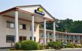Hotel Branford Connecticut: Days Inn And Conference Center Branford In ...