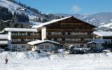 Hotel Kirchberg In Tirol: Hotel Taxacherhof In Kirchberg In Tirol Mit 51 ...