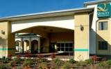 Hotel Usa: Quality Inn & Suites In Zephyrhills (Florida) Mit 71 Zimmern Und 3 ...