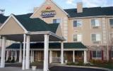 Hotel Usa Whirlpool: 2 Sterne Holiday Inn Express Hotel & Suites ...