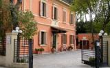 Hotel Italien: 3 Sterne Hotel Villa Maya In Cascina Mit 20 Zimmern, Toskana ...