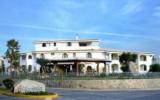 Hotel Sardinien: 3 Sterne Hotel Raffael In Villasimius Mit 23 Zimmern, ...