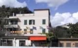 Hotel Italien: Hotel Rosen In Rome Mit 28 Zimmern Und 2 Sternen, Rom Und Umland, ...