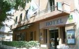 Hotel Languedoc Roussillon: 2 Sterne Logis Empire Hotel In Nîmes , 27 Zimmer, ...