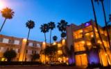 Hotel Usa Whirlpool: 3 Sterne Best Western Carriage Inn In Sherman Oaks ...