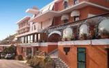 Hotel Neapel Kampanien Parkplatz: 3 Sterne Hotel Miravalle In Naples Mit 38 ...