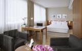 Hotel Schweiz Klimaanlage: 5 Sterne Mövenpick Hotel & Casino Geneva In ...