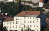 Hotel Passau Bayern: 4 Sterne Schloß Ort In Passau Mit 18 Zimmern, Ostbayern, ...