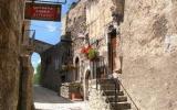 Hotel Italien: Sextantio Albergo Diffuso In Santo Stefano Di Sessanio, 29 ...