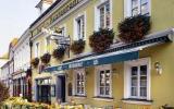Hotel Österreich: Hotel Restaurant Zur Post In Melk Mit 28 Zimmern Und 4 ...