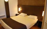 Hotel Frankreich: 2 Sterne Kyriad Cherbourg - Equeurdreville In ...