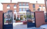 Hotel Spanien: 3 Sterne Hotel Dracos, C.b. In Cebreros Mit 34 Zimmern, ...