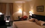 Hotel Linares Andalusien Parkplatz: Santiago In Linares Mit 66 Zimmern Und 4 ...