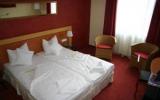 Hotel Monschau Solarium: Carat Vitalhotel Monschau Eifel Mit 100 Zimmern Und ...