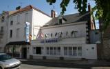 Hotel Blois Centre: 2 Sterne Hotel Le Savoie In Blois, 24 Zimmer, Loire-Tal, ...