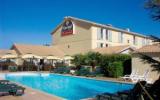 Hotel Frankreich: 2 Sterne Kyriad Marseille Gemenos, 52 Zimmer, Provence, ...