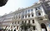 Ferienwohnung Budapest Budapest Klimaanlage: Penthouse In Historischem ...