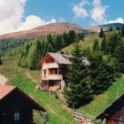 Ferienhauskärnten: Almhütte Enzian In Greifenburg 