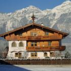 Ferienwohnung Schlitters: Landhaus Zillertal 