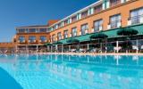 Ferienanlage Toulouse Midi Pyrenees: Hôtel Latitudes Golf De Seilh Suite 2 