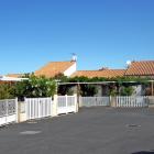 Ferienhaus Saint Cyprien Languedoc Roussillon: Ferienhaus Les Bastides ...