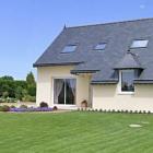 Ferienhaus Bretagne Heizung: Ferienhaus La Roche Derrien 