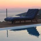 Ferienwohnungeuböa: Celini Suites Für 2 Bis 3 Personen Mit Meerblick,
Evia 