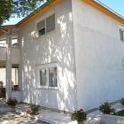 Ferienwohnung Kroatien: Ferienwohnung Mit Terrasse Und Internetzugang 