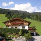 Ferienhaus Kaltenbach Tirol: Ferienhaus Direkt An Der Piste 