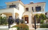 Ferienvilla Limassol: Luxuriöse, Frei Stehende 5-Sterne-Villa, 3 ...