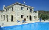 Ferienvilla Peristerona Paphos Solarium: Peaceful Villa Nestled Mongst ...