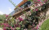 Ferienvilla Provence: Geräumige Villa Mit Pool Und Mediterranem Garten 