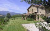 Bauernhof Italien: Große Villa Mit Anbau Und Privatpool In Friedlichem Tal 