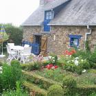 Ferienhaus Bretagne Fernseher: Ruhiges Steinhaus Mit Garten In Idyllischer ...