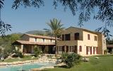 Ferienvilla Provence: 400 Qm Villa Aus Stein Mit Pool 
