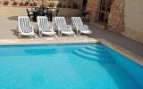 Bauernhof Malta: Mejda Farmhouse With Private Pool Located On The Outskirts Of ...