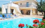 Ferienvilla Zypern: Eindrucksvolle 4-Schlafzimmer Villa. Großer ...